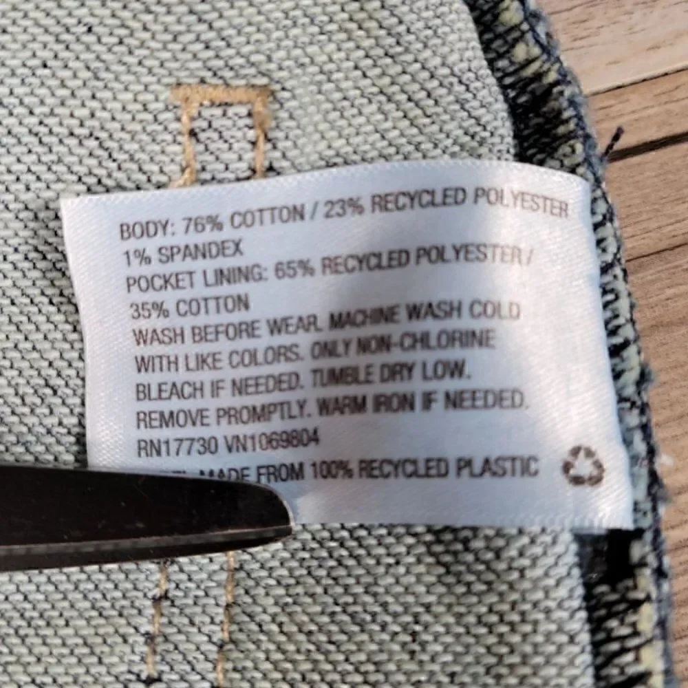 Osh Kosh bGosh new tags